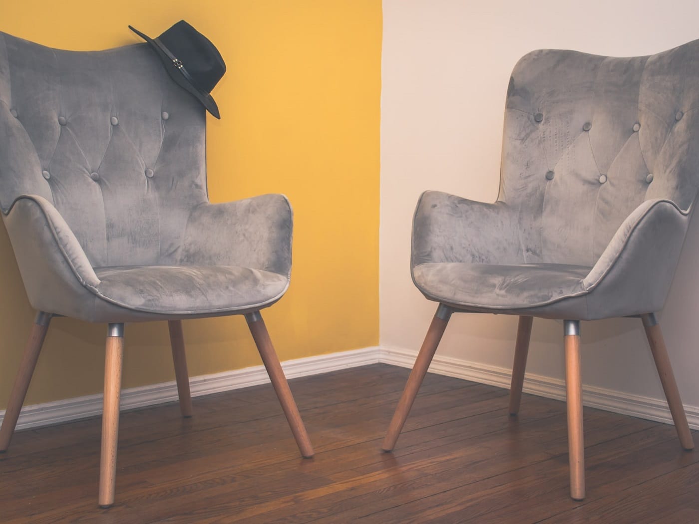 5 idées reçues sur les chaises capitonnées