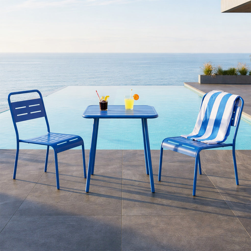 Ensemble table de jardin carrée et 2 chaises