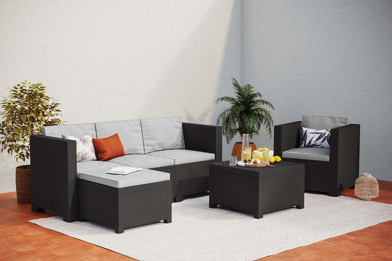 Bien entretenir son salon de jardin en plastique : les trucs et astuces