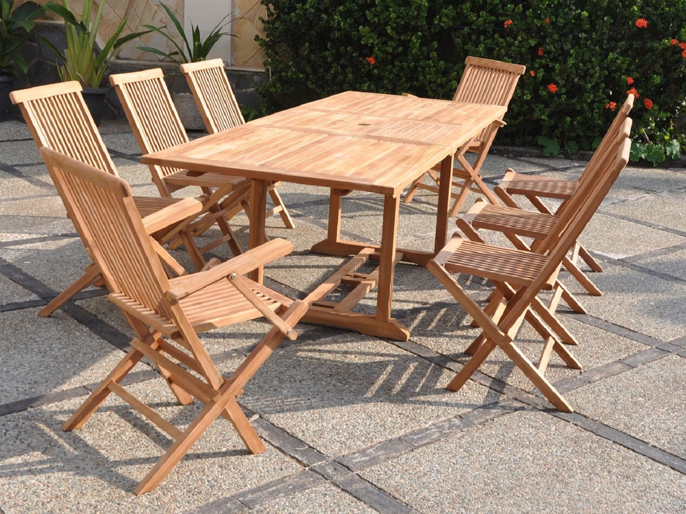 Comment rénover un salon de jardin en teck ?