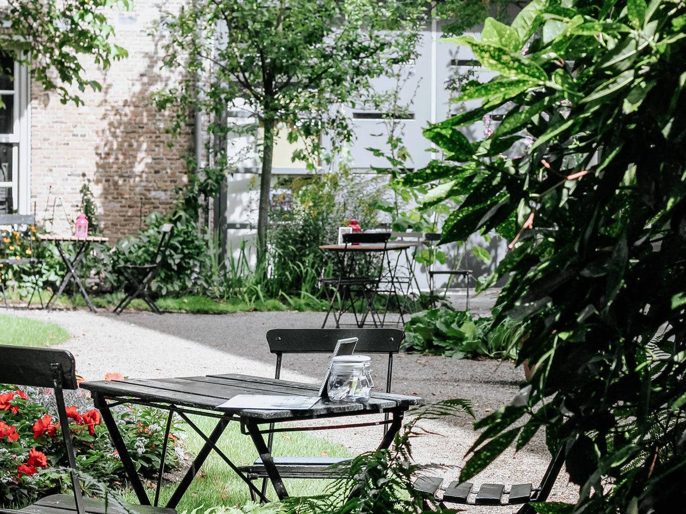 3 conseils pour choisir votre table de jardin design