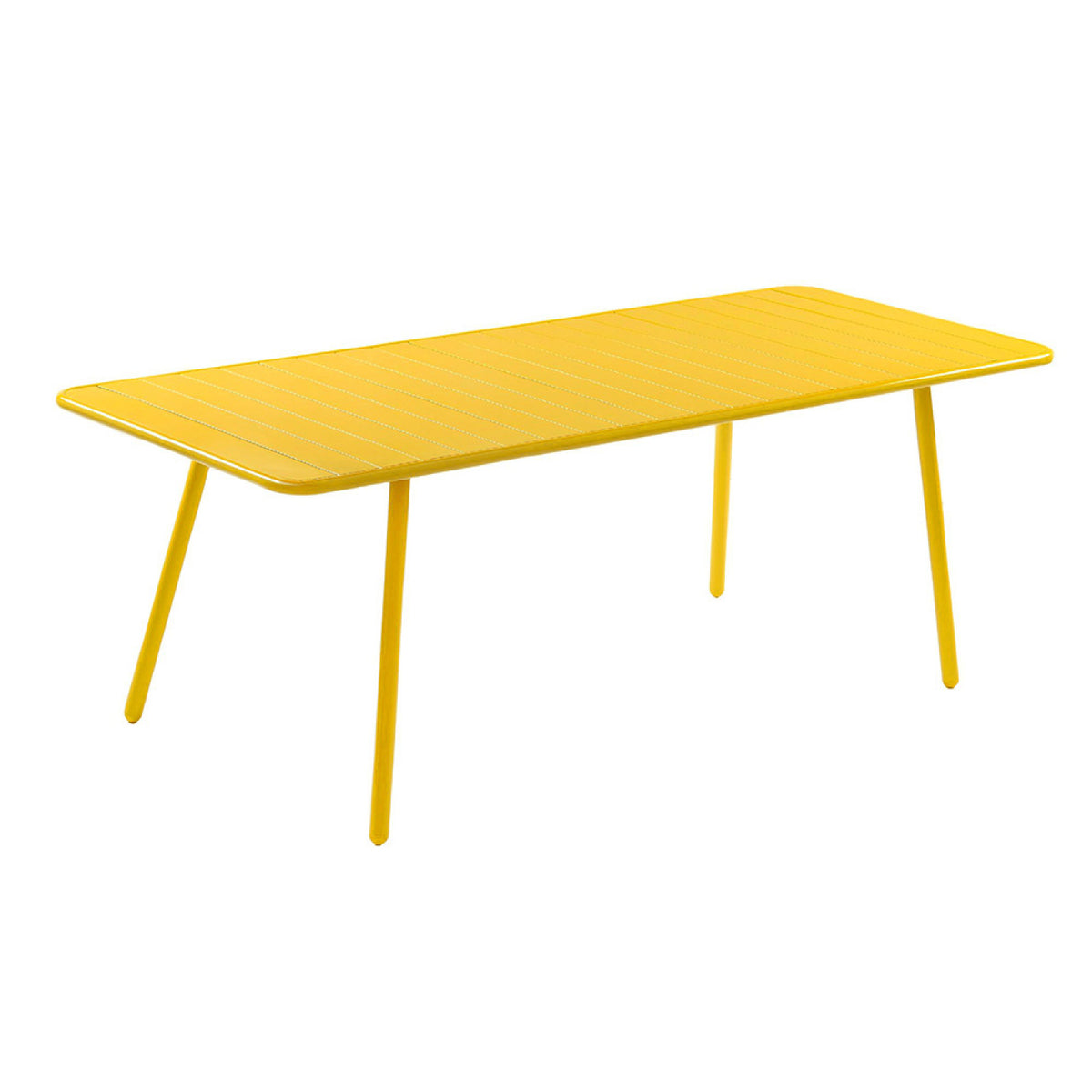 table-acier-jaune-8-places-exterieur-bergame-packshot-concept-usine