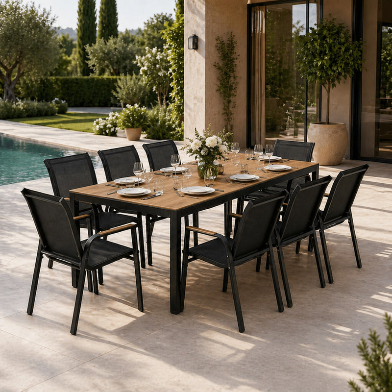 salon-jardin-table-8-chaises-acier-noir-effet-bois-esperance-ambiance-concept-usine