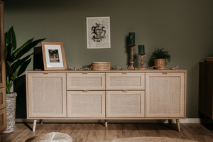 Buffet avec rangement en bois et cannage Tivat