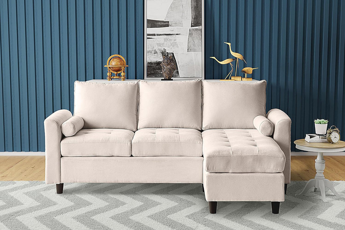 Canapé 3 places en velours avec pouf beige Coventry photo d'ambiance
