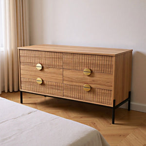 Commode 6 tiroirs décor bois rainuré et poignées dorées 124cm Vallo vue de 3/4