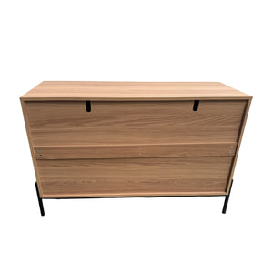 Commode 6 tiroirs décor bois rainuré et poignées dorées 124cm Vallo packshot dos