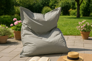 Pouf rectangle XXL en mousse de polystyrène expansée recyclée Moku gris fumée assise d'extérieur
