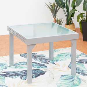 Table salon de jardin 4 à 8 places extensible en aluminium gris clair Molvina table à rallonge fermée