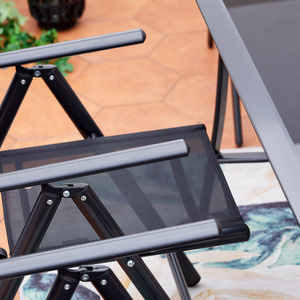 Salon de jardin en aluminium de 6 places Rimini zoom sur l'assise confortable