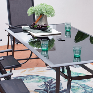Salon de jardin en aluminium de 6 places Rimini zoom sur la table finition epoxy