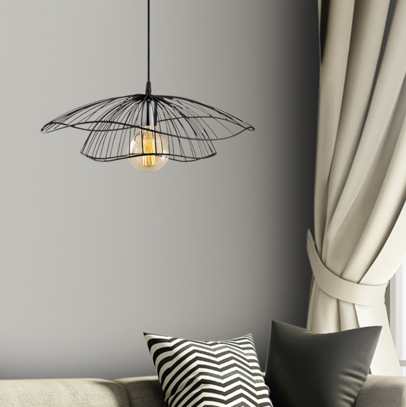 Lampe suspension lola noire ambiance
