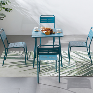 Table de jardin 4 personnes carrée Bergame Bleu avec chaises