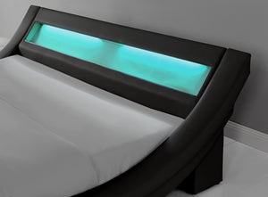 cadre de lit simili avec LED intégrés 140 x 190 cm zoom 3 Noir 