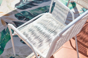 salon en aluminium 6 places avec chaises en corde