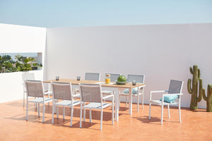 salon de jardin en aluminium Gris et blanc avec tablero Couleur bois Madeira