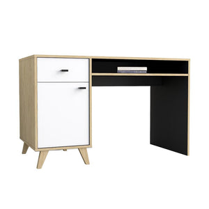 bureau en bois naturel avec pieds en bois oblicuas et espace de rangement Leira sur fond Blanc