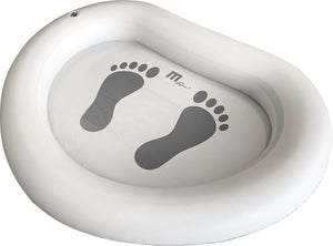 Bain de pieds gonflable pour spas sur fond blanc
