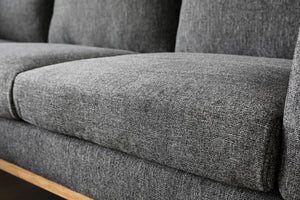 canapé scandinave assise gris foncé angle gauche