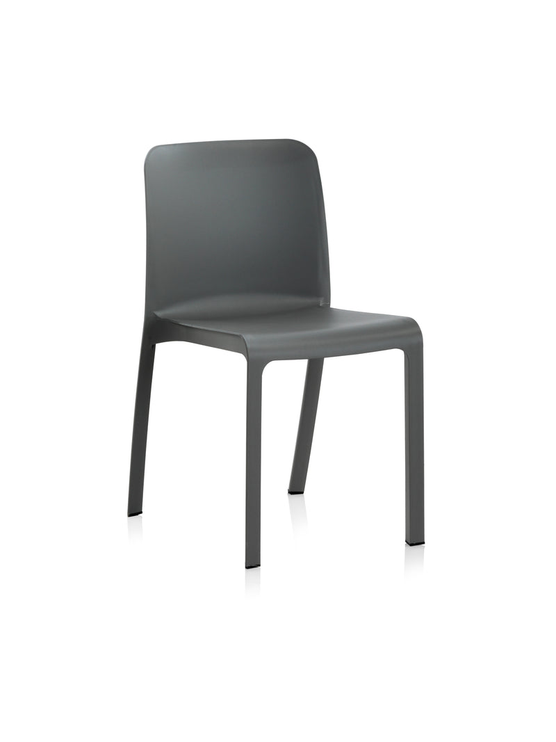 chaise en plastique recyclé