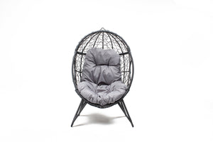 fauteuil oeuf aspect rotin gris fond blanc
