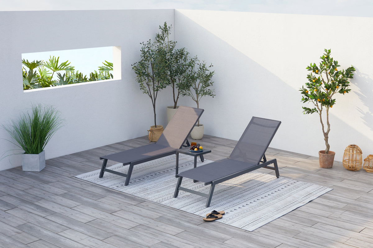 lot de 2 transats et sa table d'appoint Gris