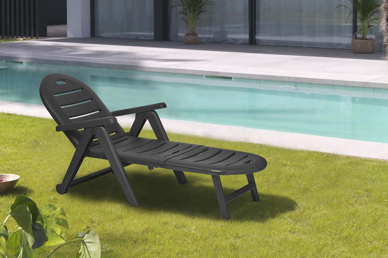 transat en plastique recyclé Caiman gris ambiance